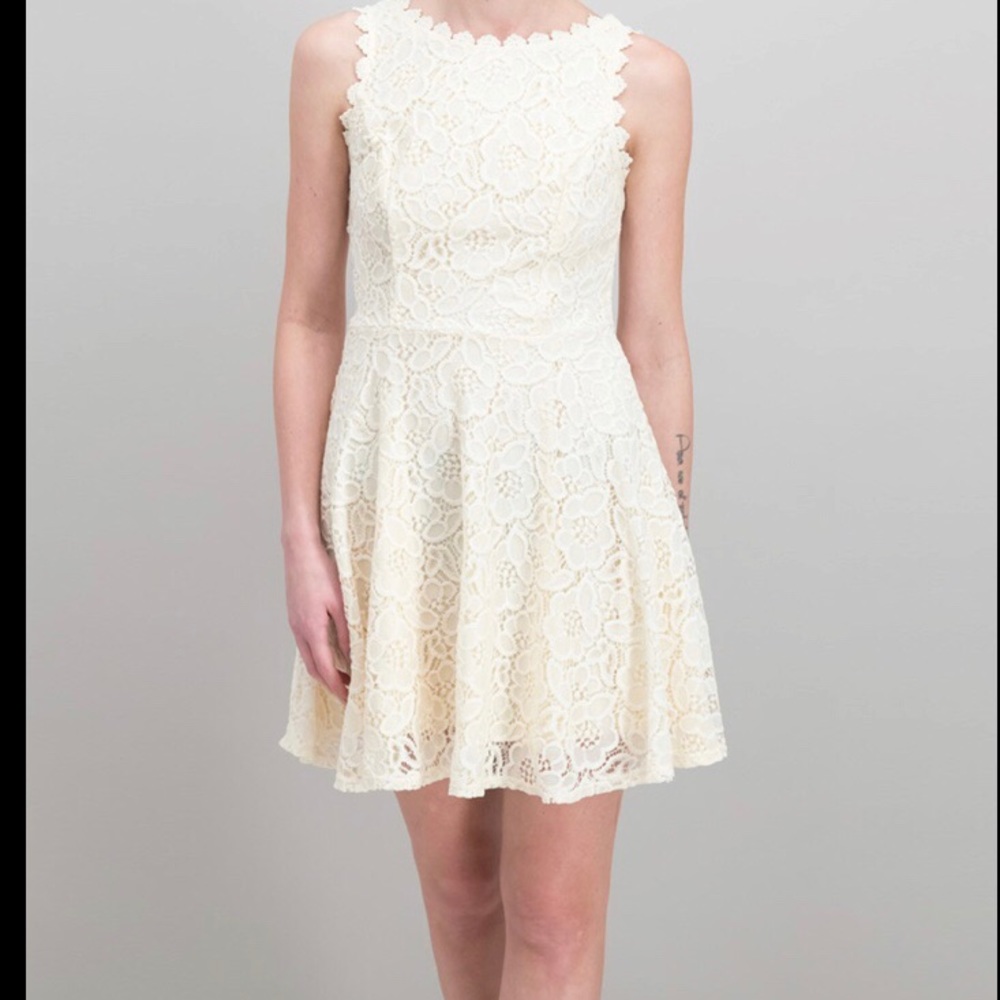 Lace dress